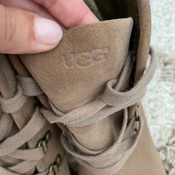 Ugg | Calynda Lace Up Heel Ankle Booties Size 10 - Picture 7 of 12
